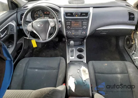 2015 Nissan Altima 2.5 из США, поврежденный, VIN 1N4AL3AP3FC434855